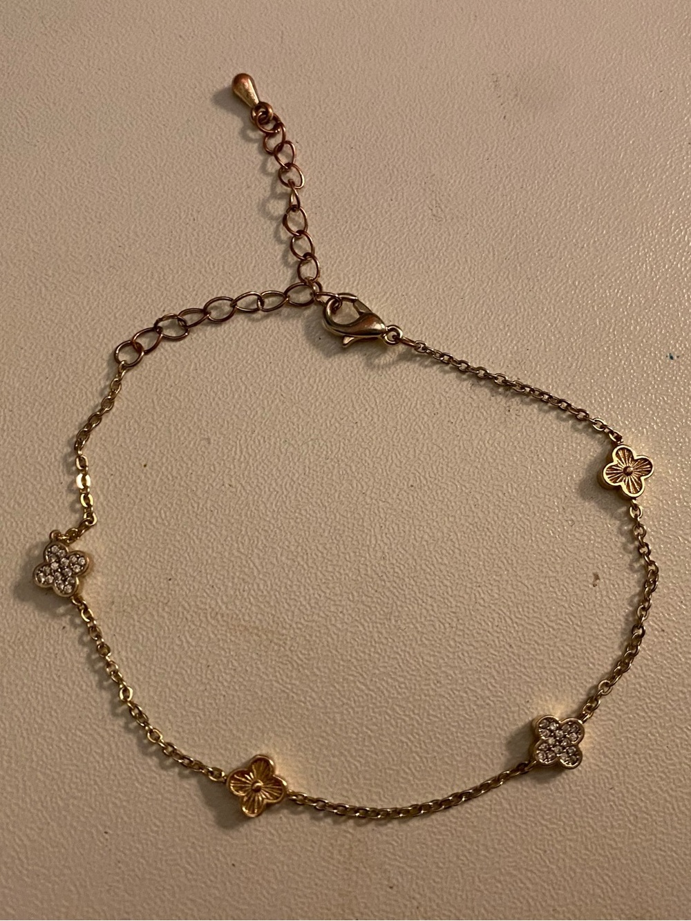 Francesca's Collections Gold Floral Charm Bracelet